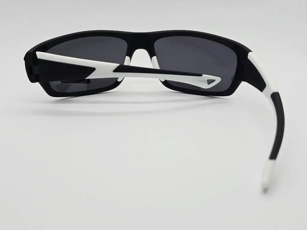 ASPD50102 NEGRO-OPA BLANCA PASTA NEGRO LATERTAL ZL9806.webp